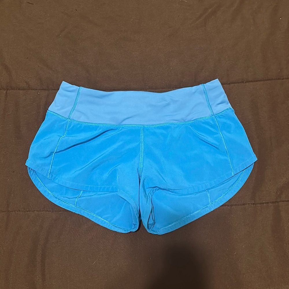 lululemon poolside shorts 2.5 inch size 0